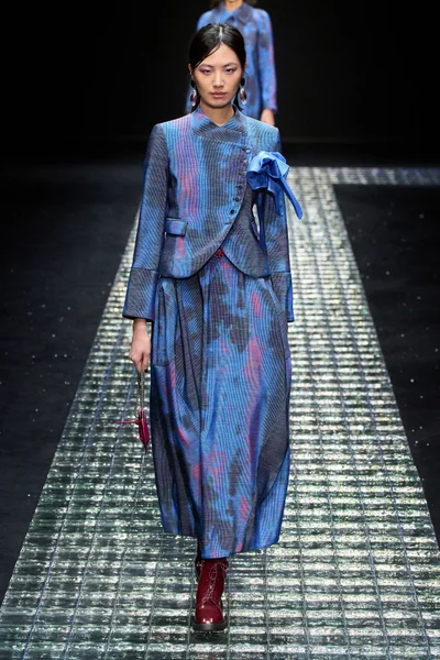 Look 46